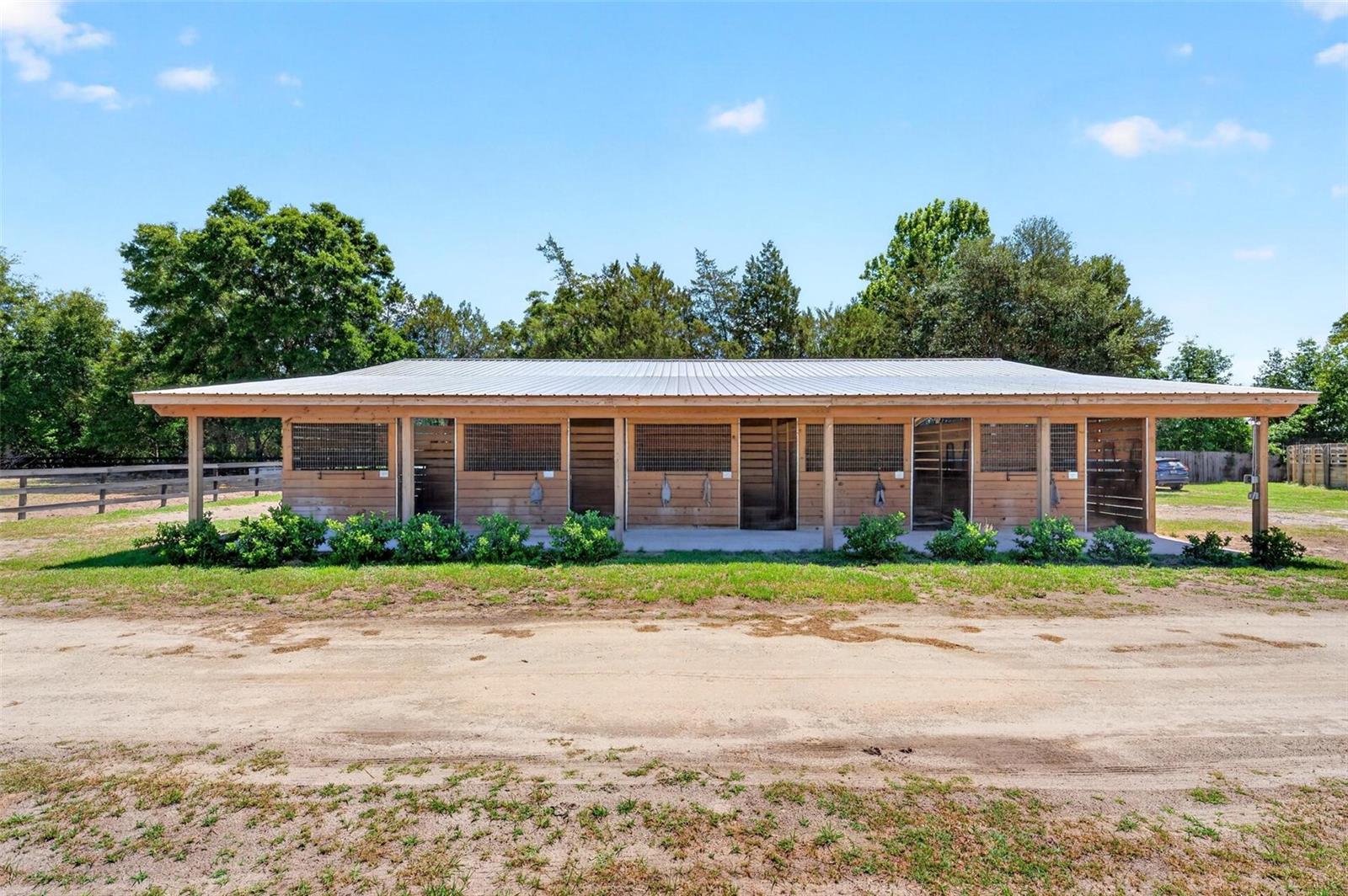 18350 SE 42ND PL, MORRISTON, FL, 32668