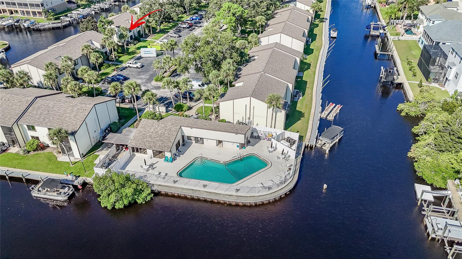 372 MOORINGS COVE DR #372, TARPON SPRINGS, FL, 34689