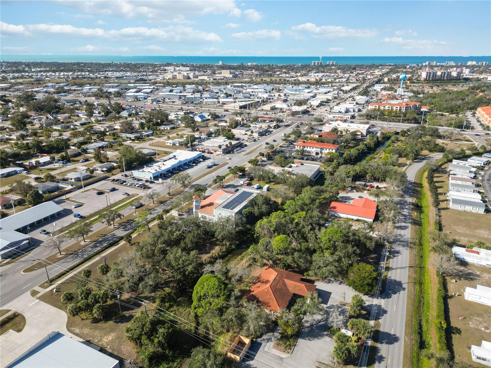 841 E VENICE AVE, VENICE, FL, 34285