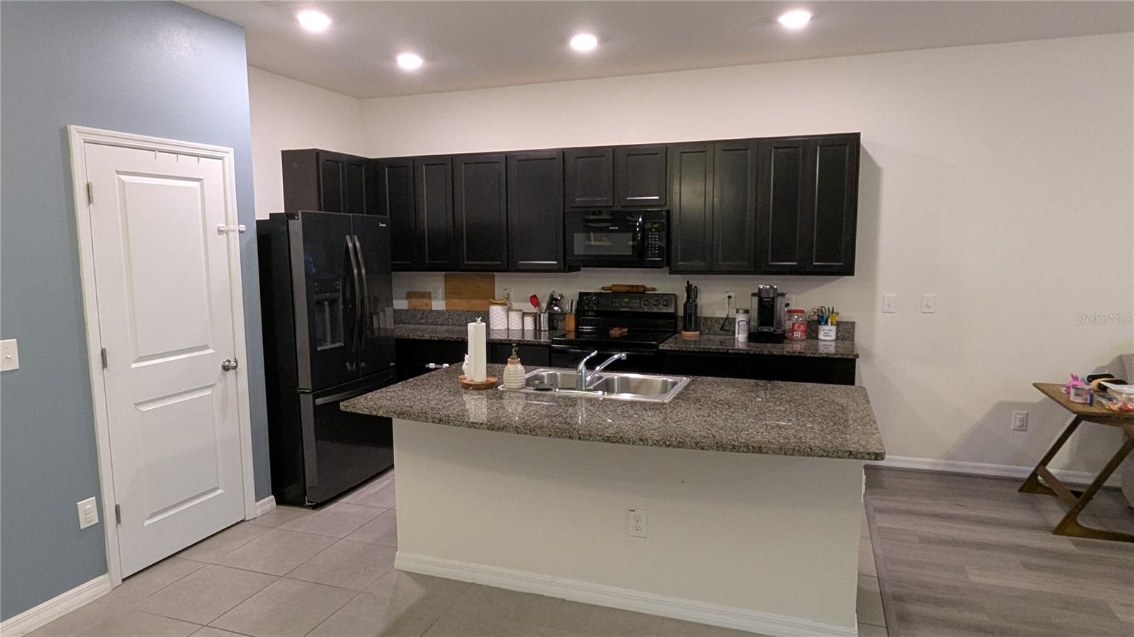 6934 BREEZY PALM DR, RIVERVIEW, FL, 33578