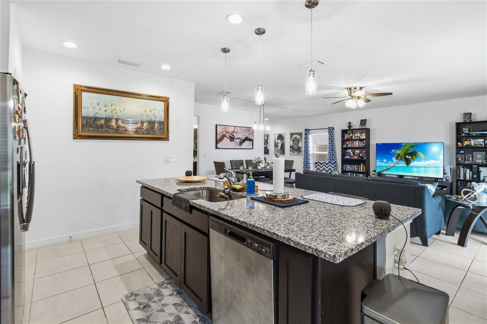 1275 ISLAND SLOUGH LN, DAVENPORT, FL, 33837