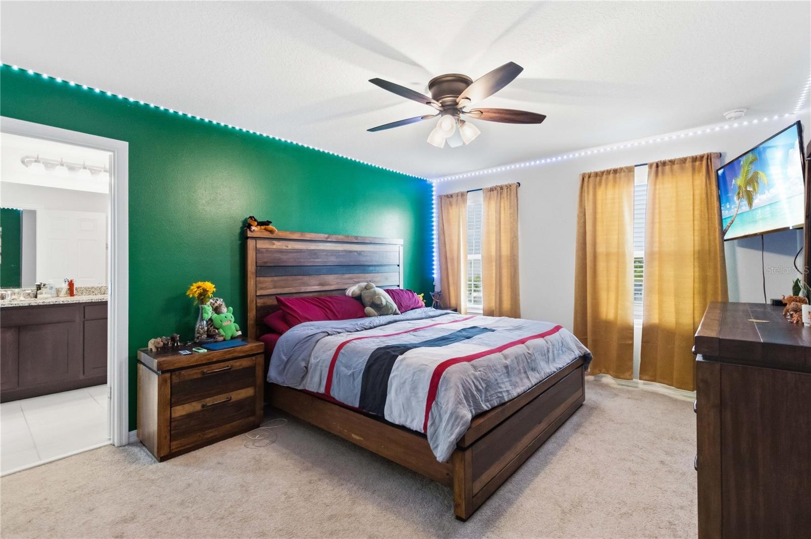 1275 ISLAND SLOUGH LN, DAVENPORT, FL, 33837