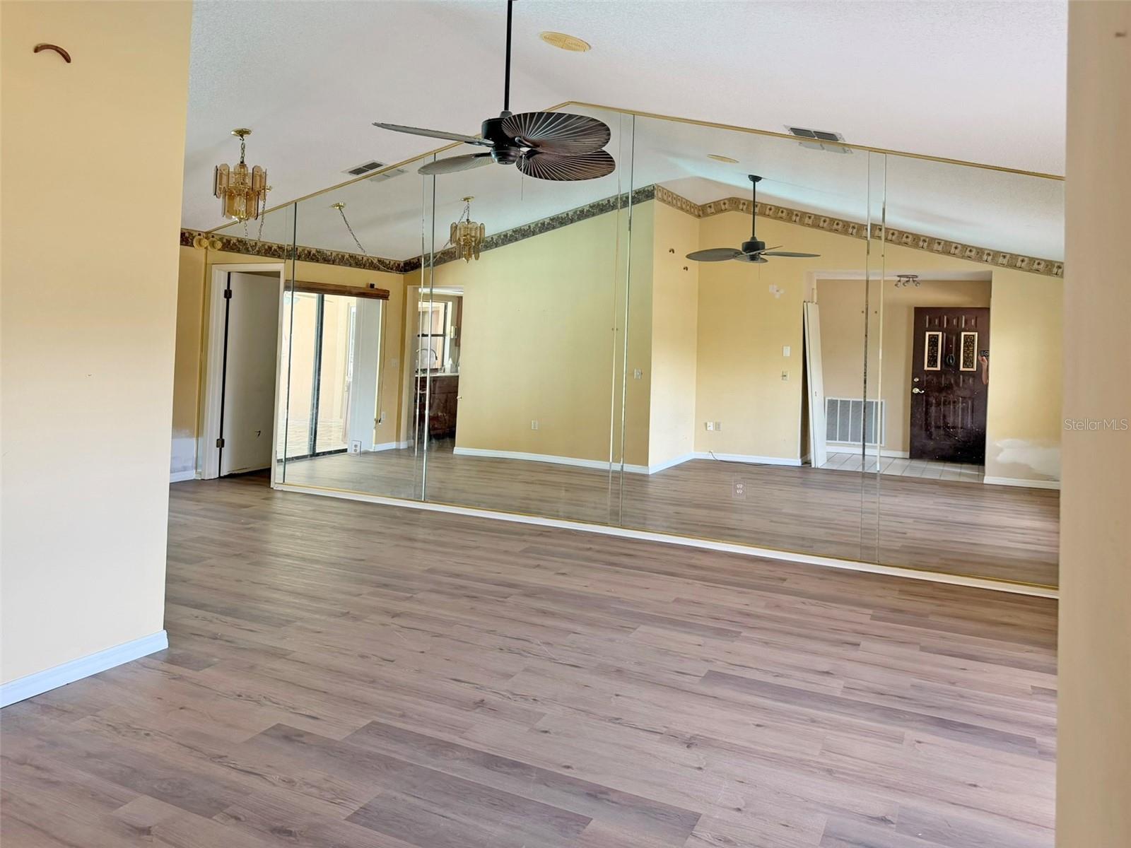 8185 PHILATELIC DR, SPRING HILL, FL, 34606