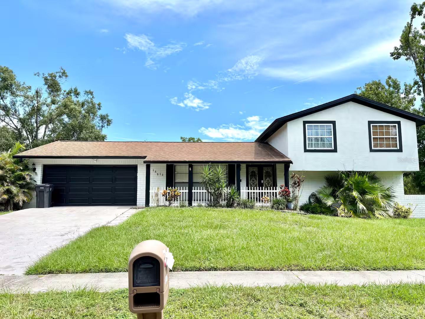 16513 SILVERHILL DR, TAMPA, FL, 33624