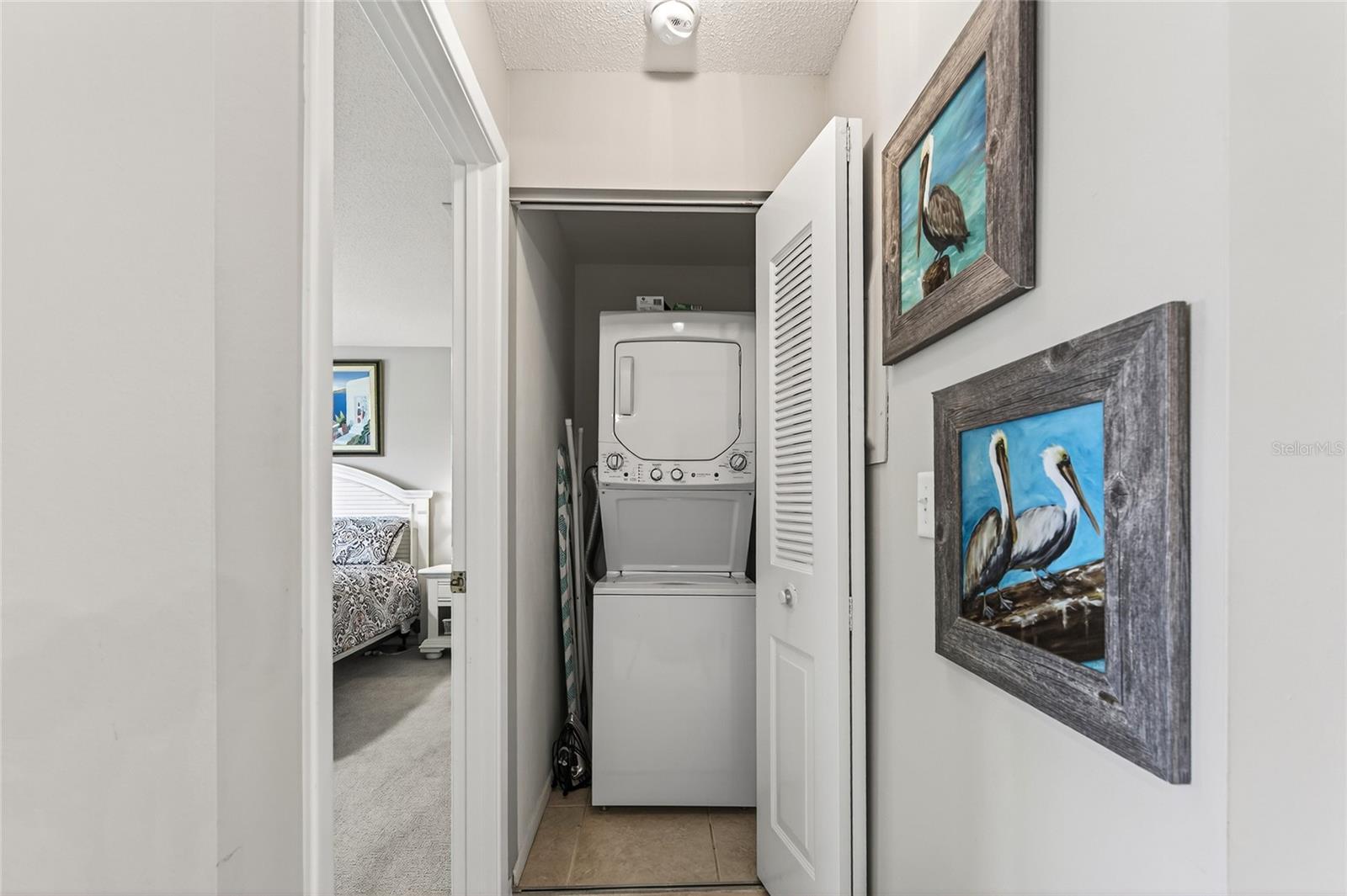 360 THREE LAKES LN #J, VENICE, FL, 34285
