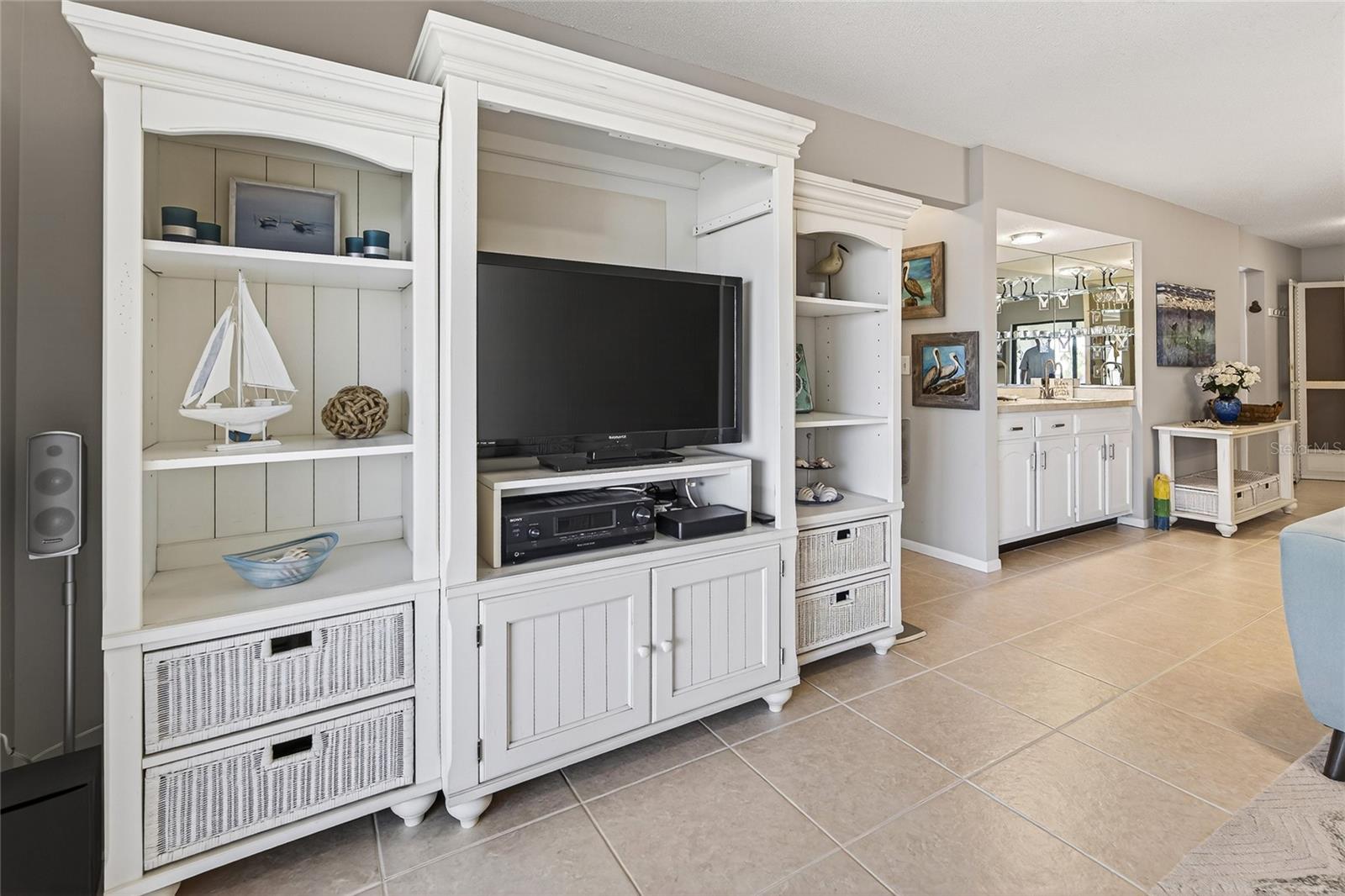 360 THREE LAKES LN #J, VENICE, FL, 34285