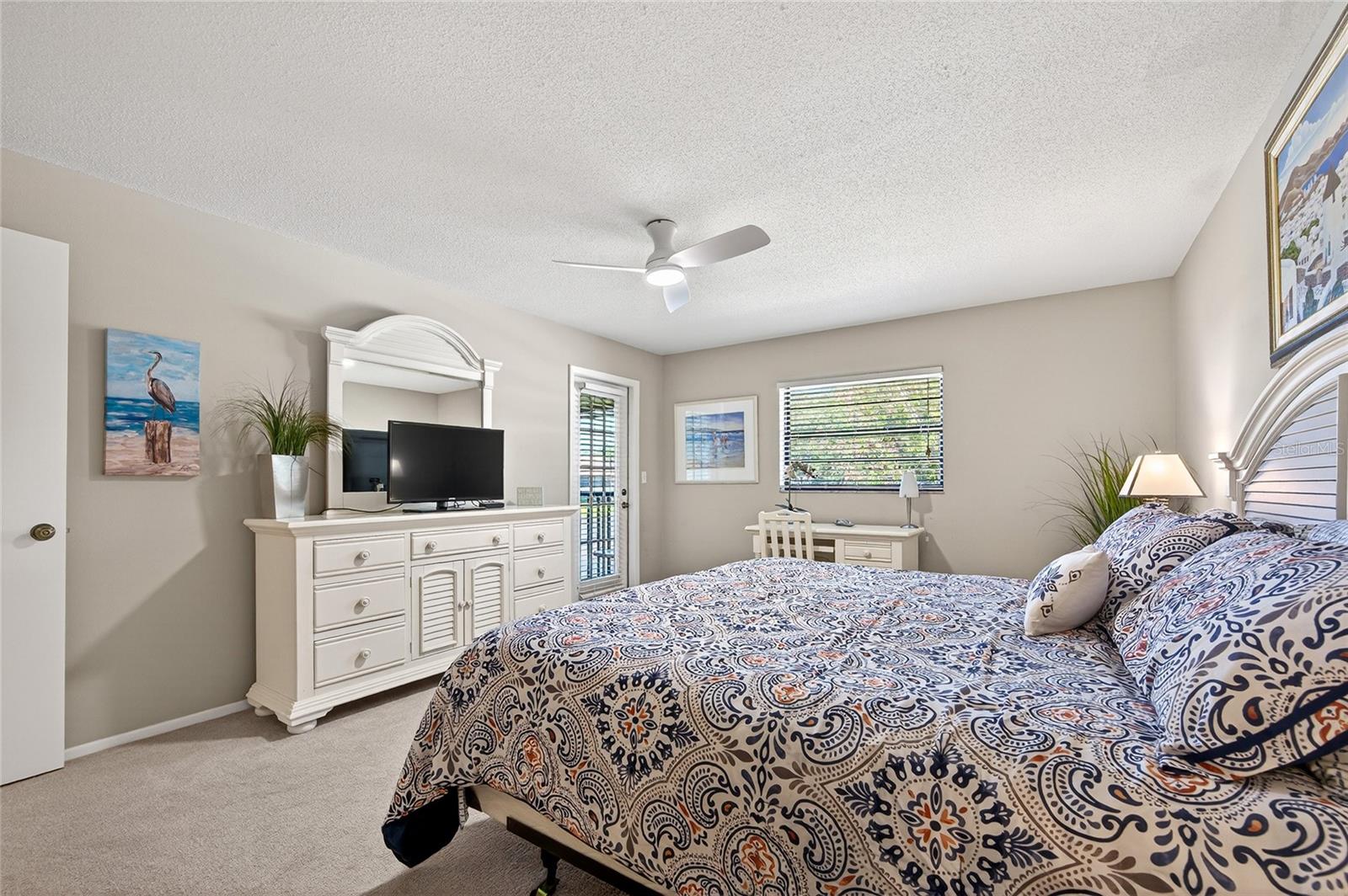 360 THREE LAKES LN #J, VENICE, FL, 34285