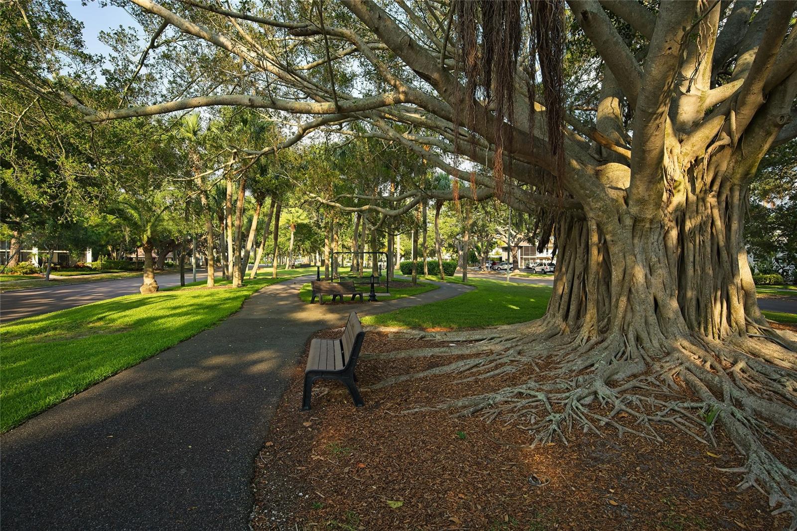 360 THREE LAKES LN #J, VENICE, FL, 34285