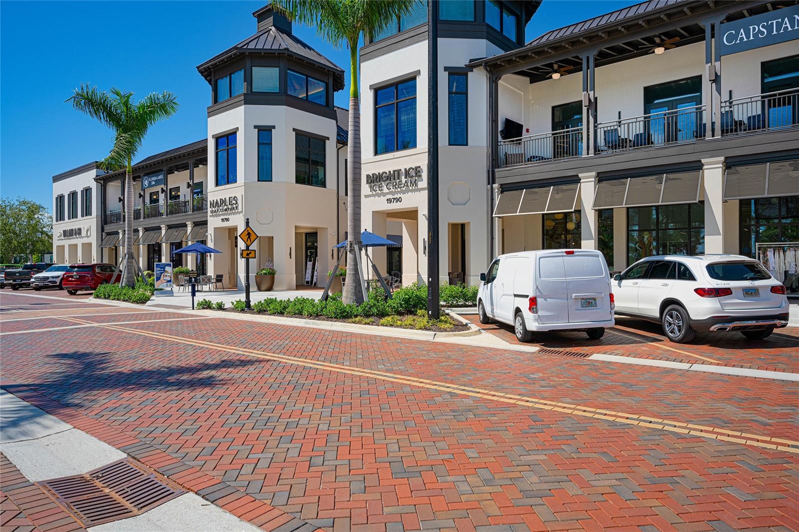 360 THREE LAKES LN #J, VENICE, FL, 34285