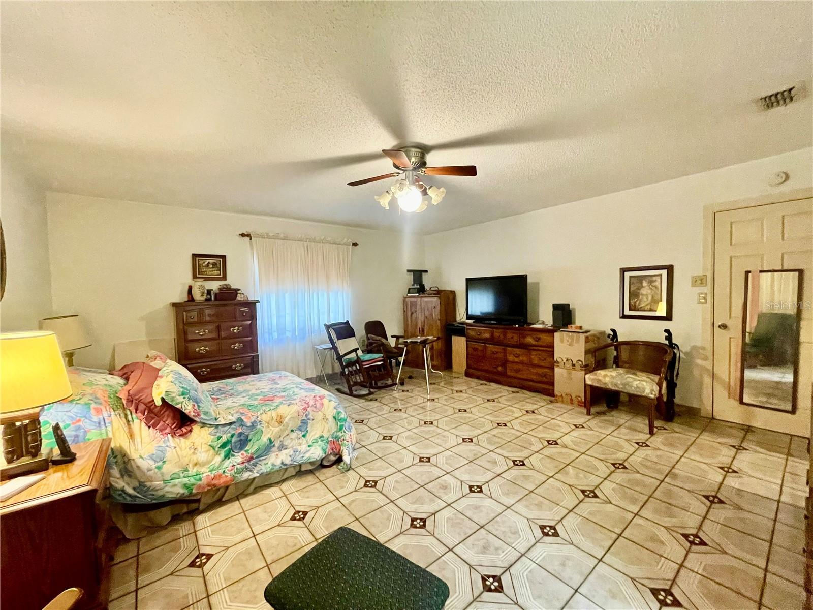 17449 EAGLE LN, LUTZ, FL, 33558