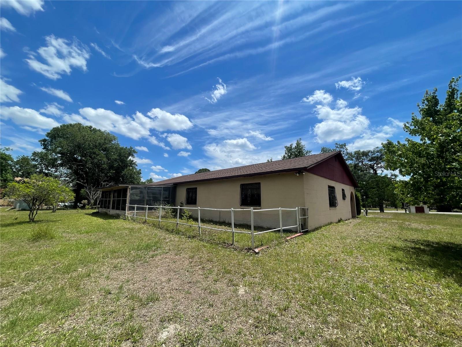 17449 EAGLE LN, LUTZ, FL, 33558