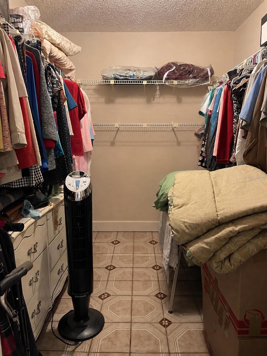 17449 EAGLE LN, LUTZ, FL, 33558