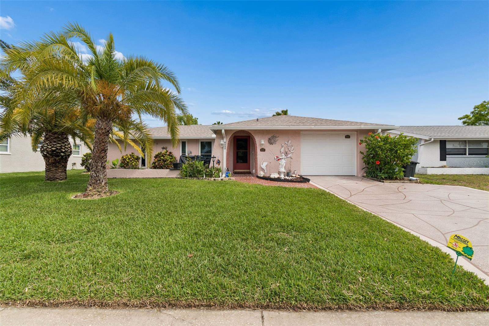 9252 GLEN MOOR LN, PORT RICHEY, FL, 34668