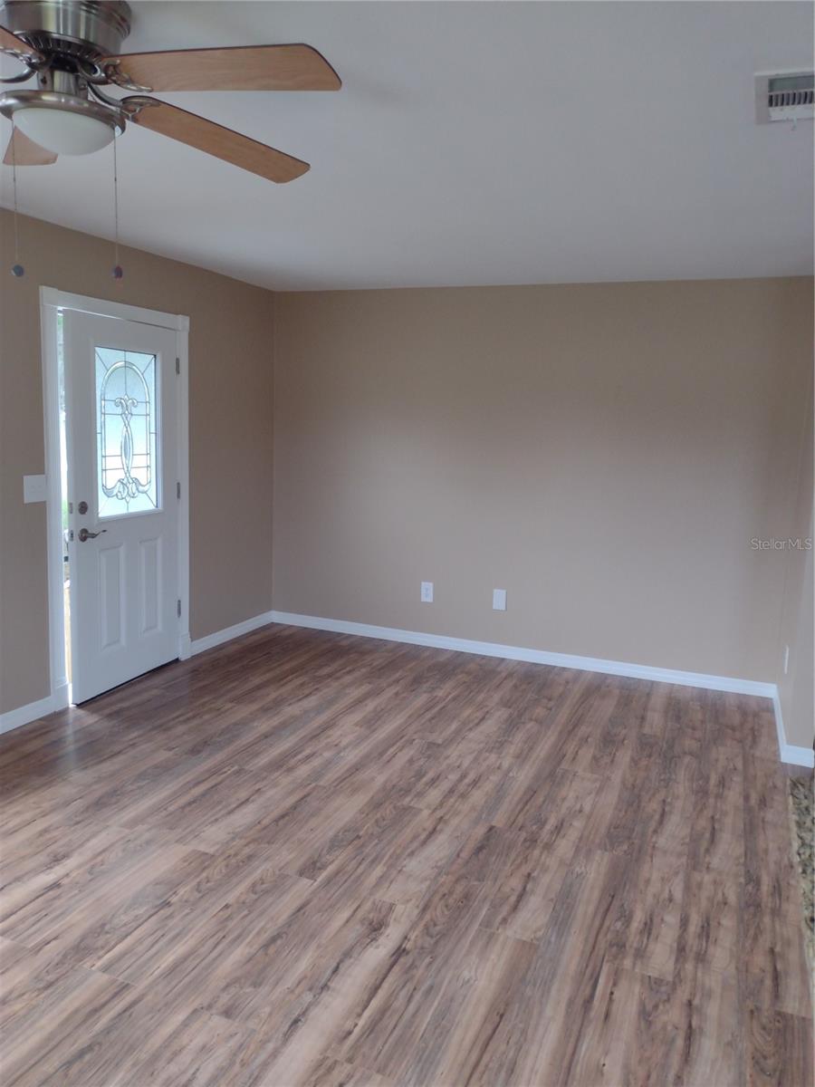 8597 SE 126TH PL, BELLEVIEW, FL, 34420