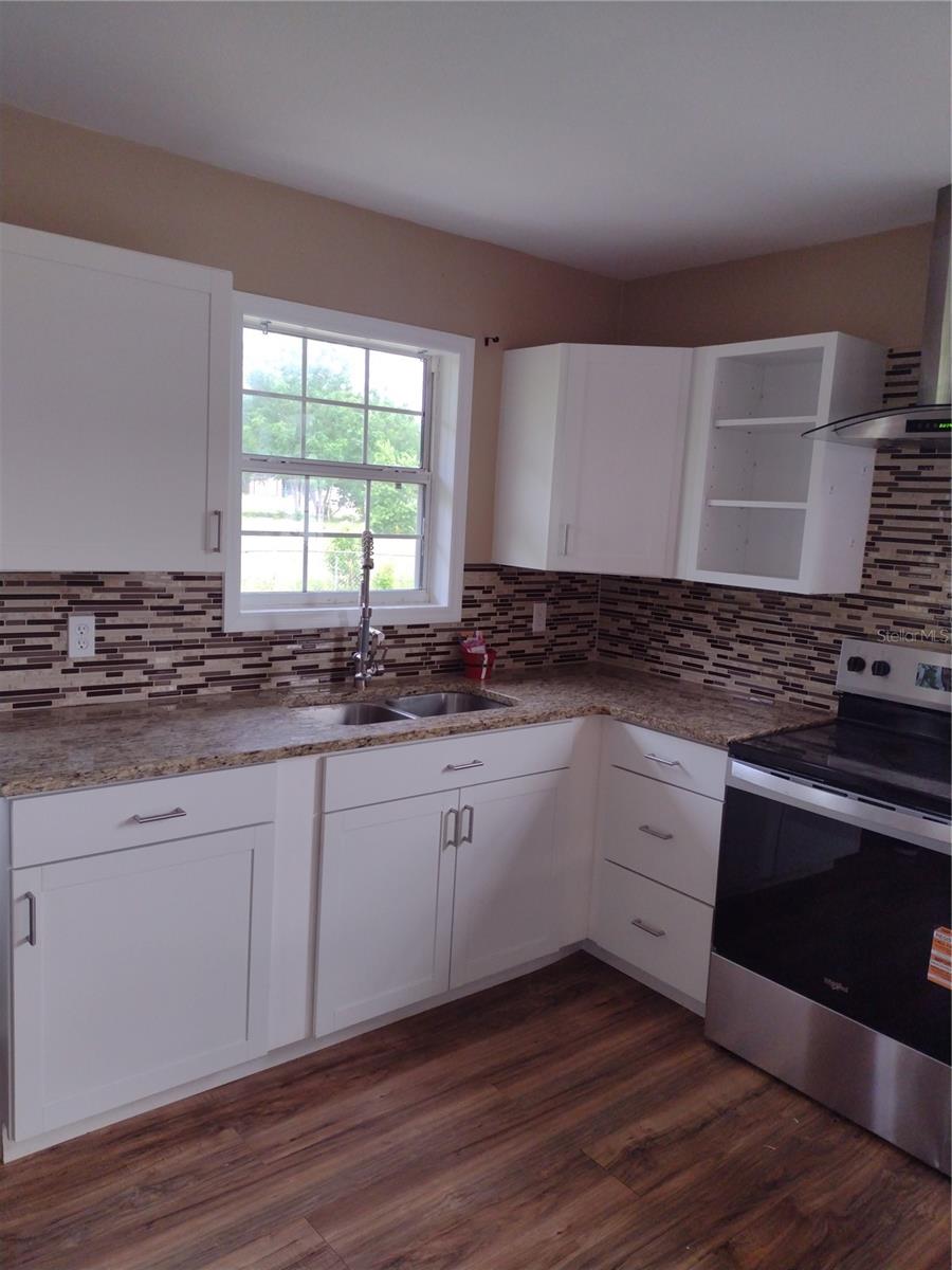 8597 SE 126TH PL, BELLEVIEW, FL, 34420