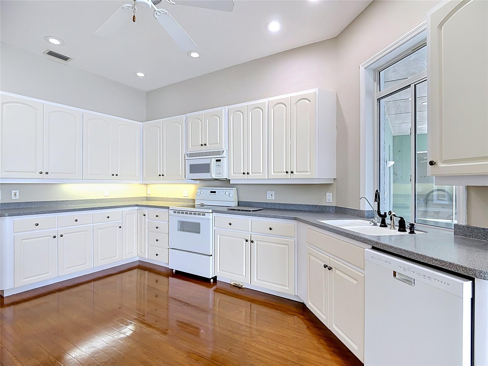 134 BAYBERRY DR, POLK CITY, FL, 33868