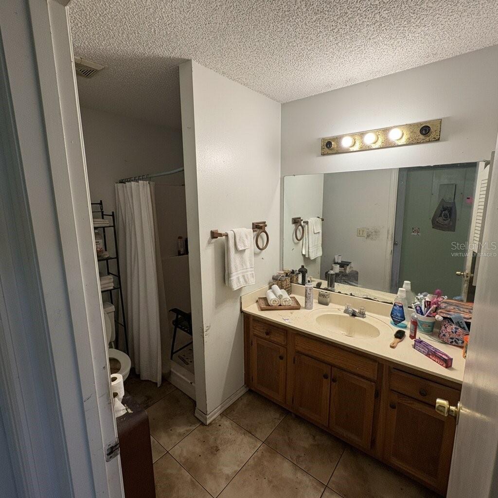1646 3RD CT SW, VERO BEACH, FL, 32962