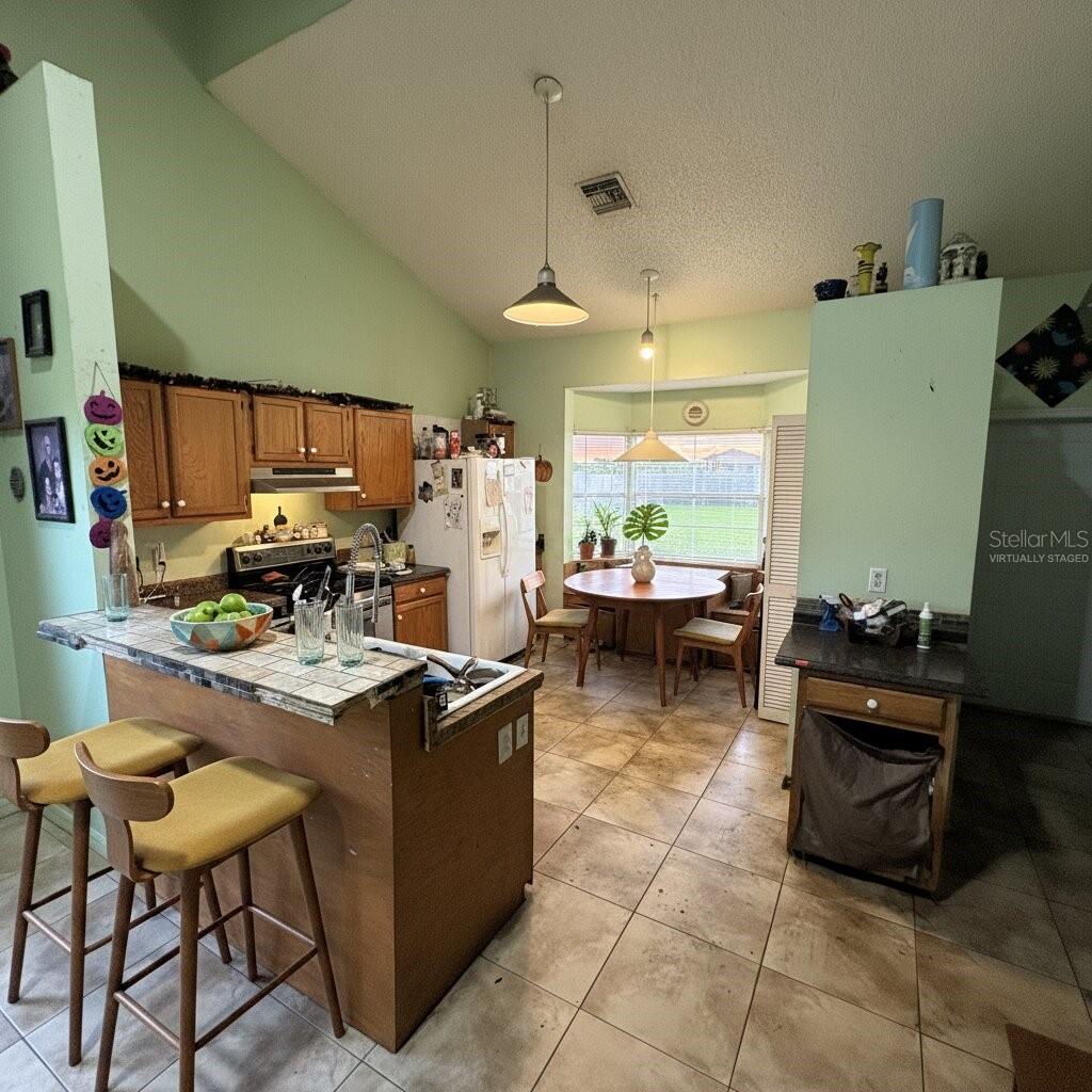 1646 3RD CT SW, VERO BEACH, FL, 32962