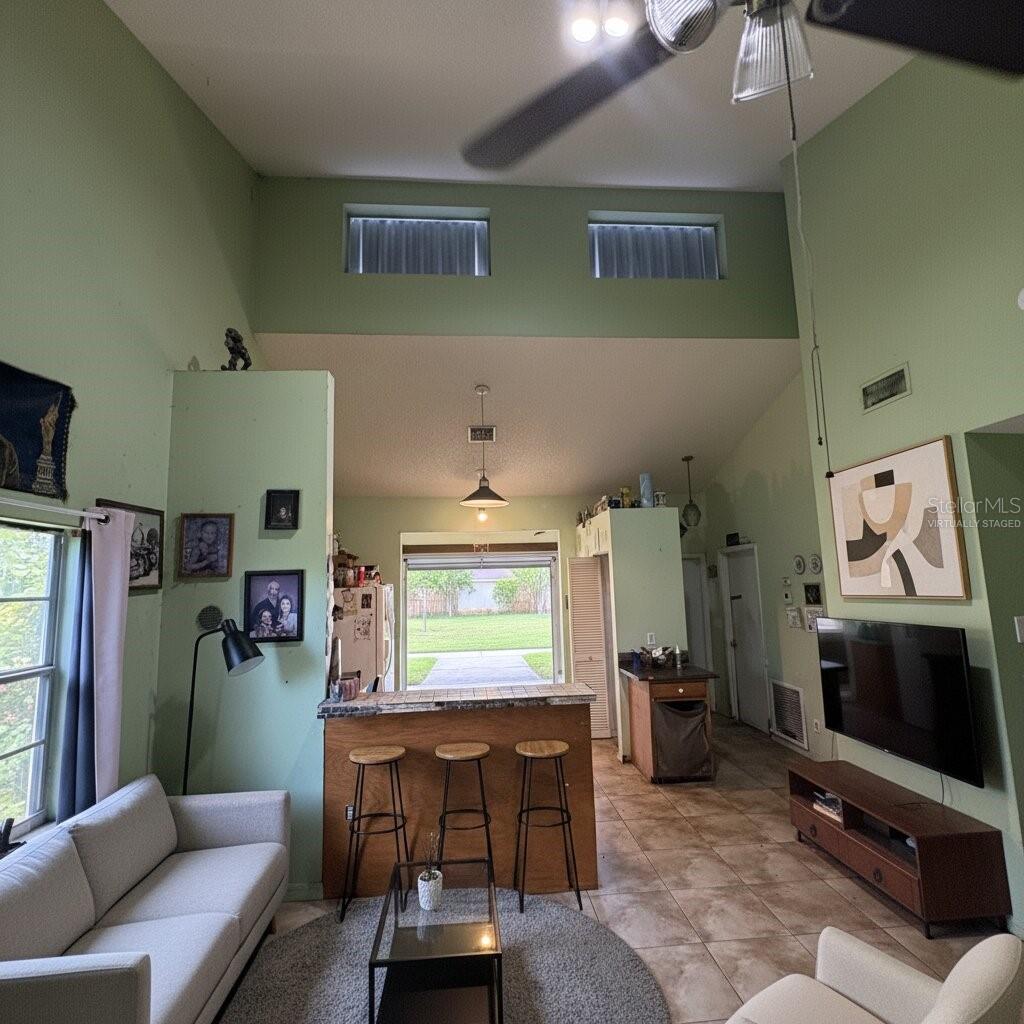 1646 3RD CT SW, VERO BEACH, FL, 32962
