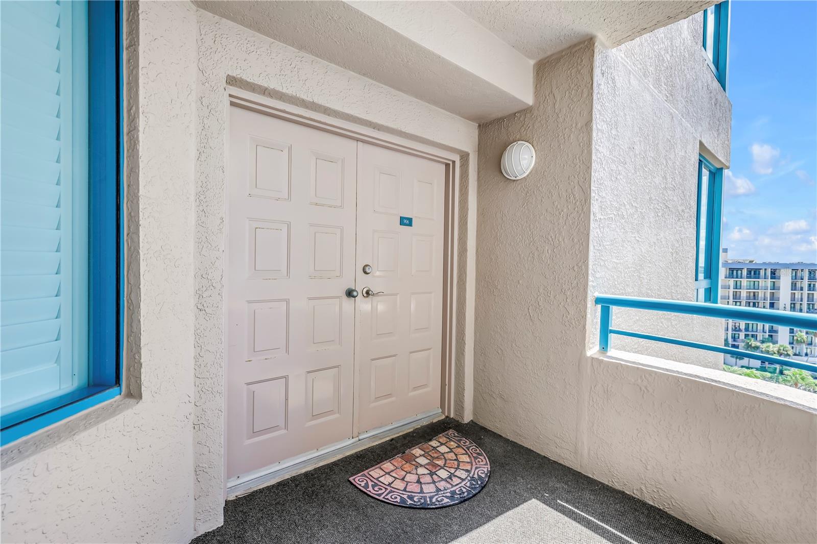 1520R GULF BLVD #906, CLEARWATER BEACH, FL, 33767