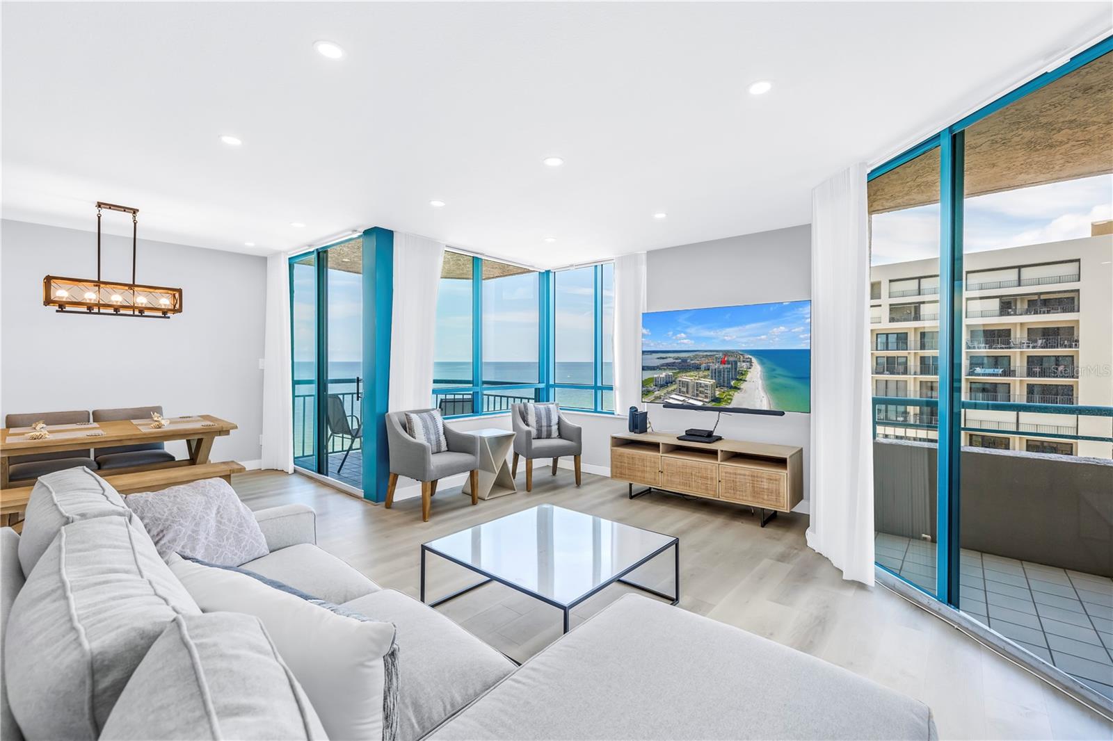1520R GULF BLVD #906, CLEARWATER BEACH, FL, 33767