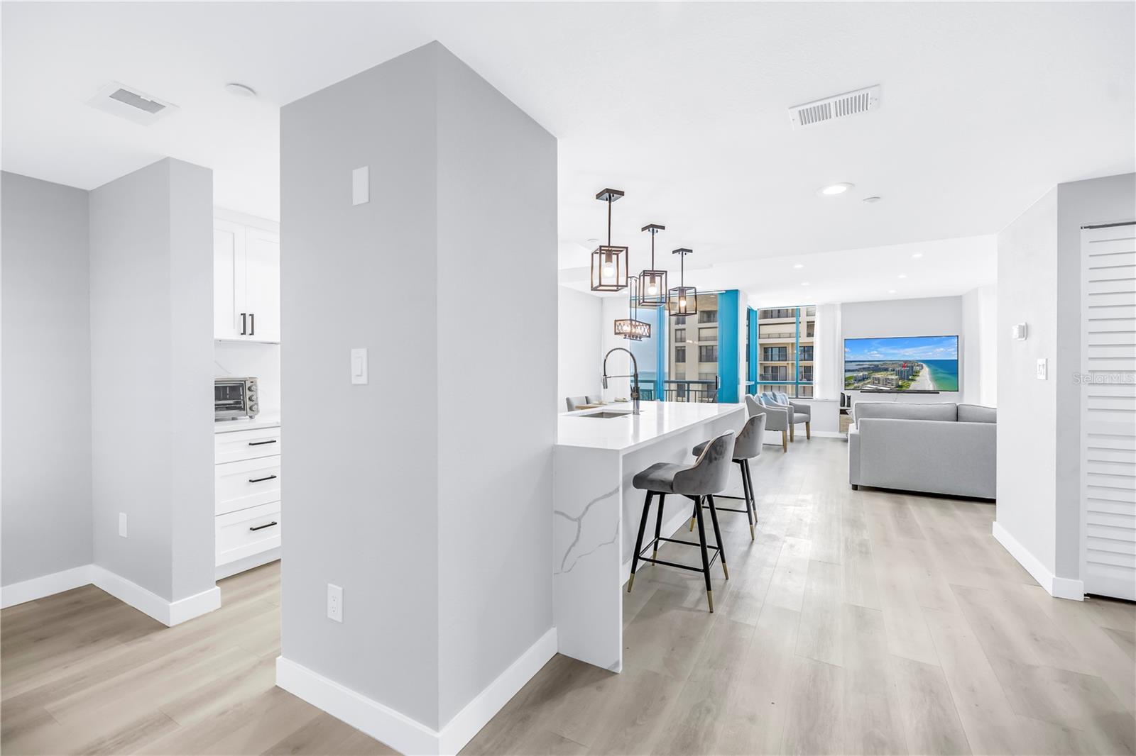 1520R GULF BLVD #906, CLEARWATER BEACH, FL, 33767