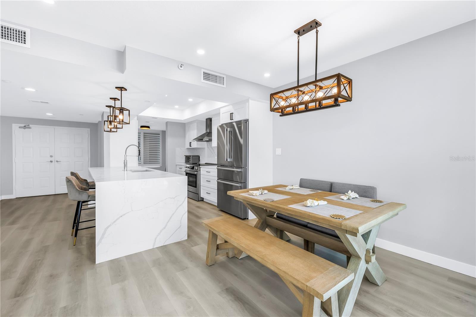 1520R GULF BLVD #906, CLEARWATER BEACH, FL, 33767
