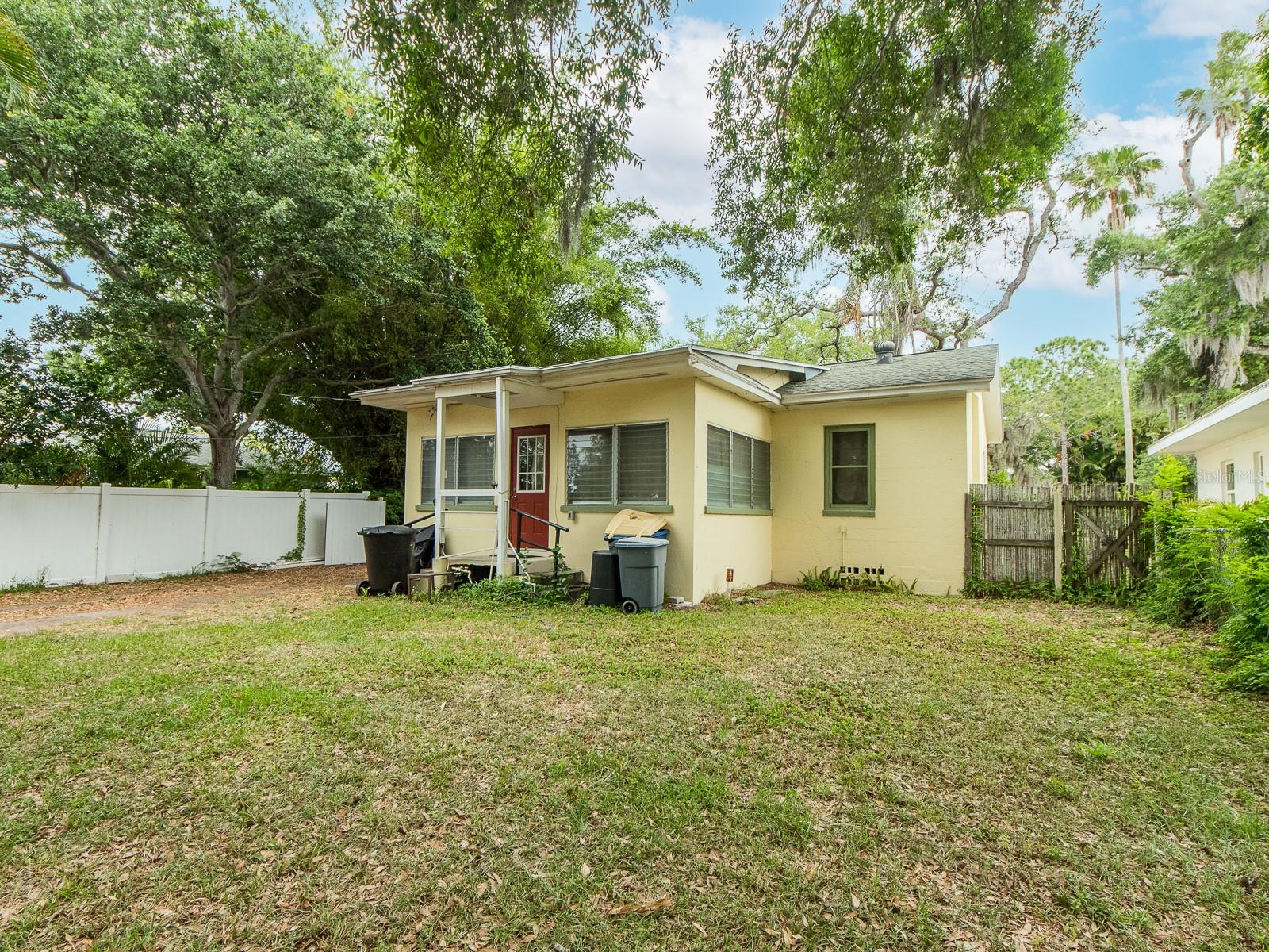 1045 MARINE ST, CLEARWATER, FL, 33755