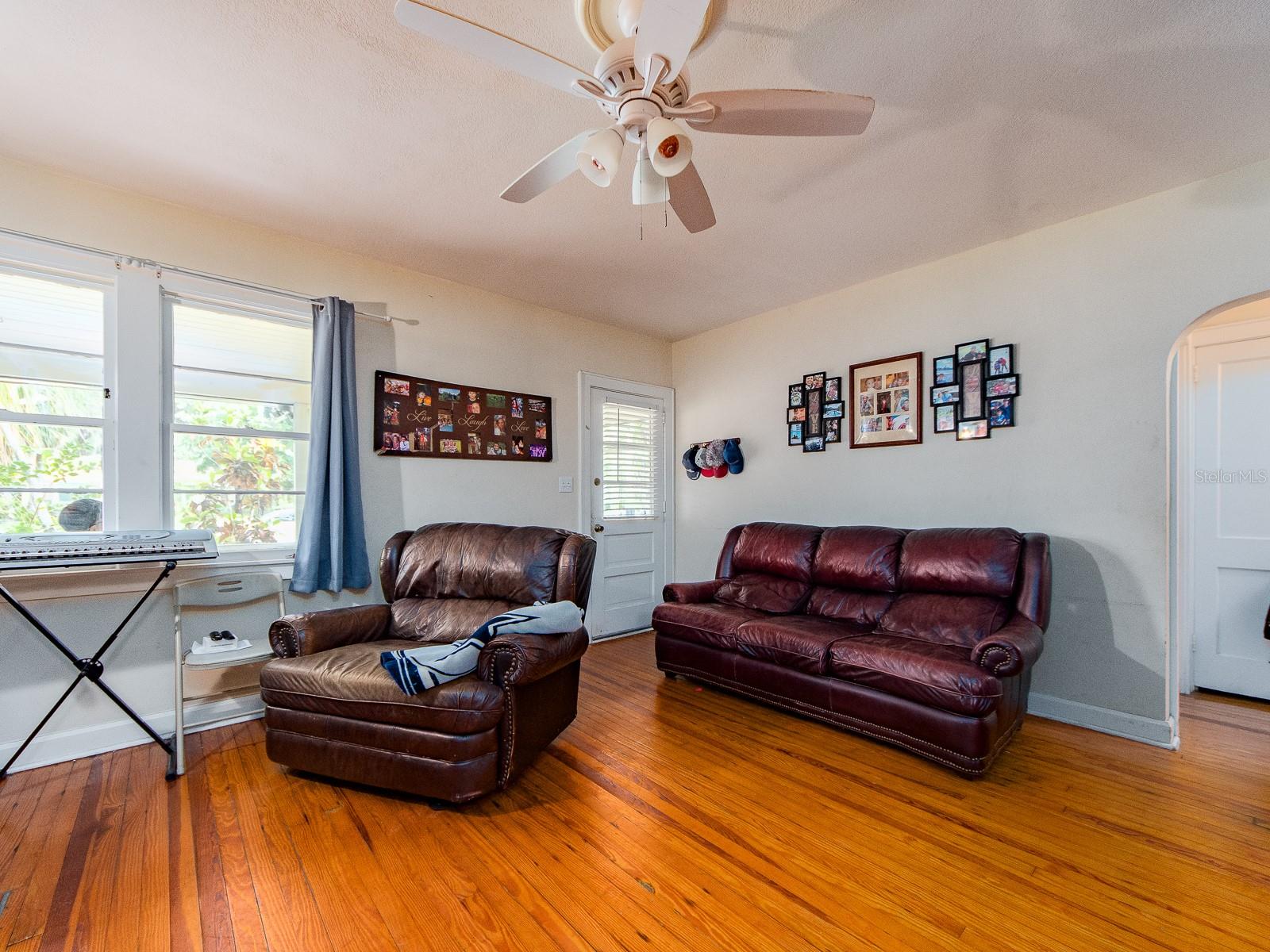 1045 MARINE ST, CLEARWATER, FL, 33755