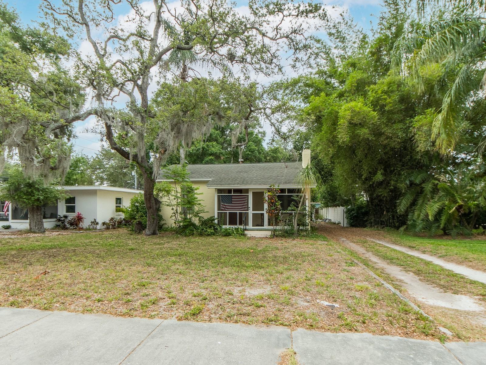 1045 MARINE ST, CLEARWATER, FL, 33755