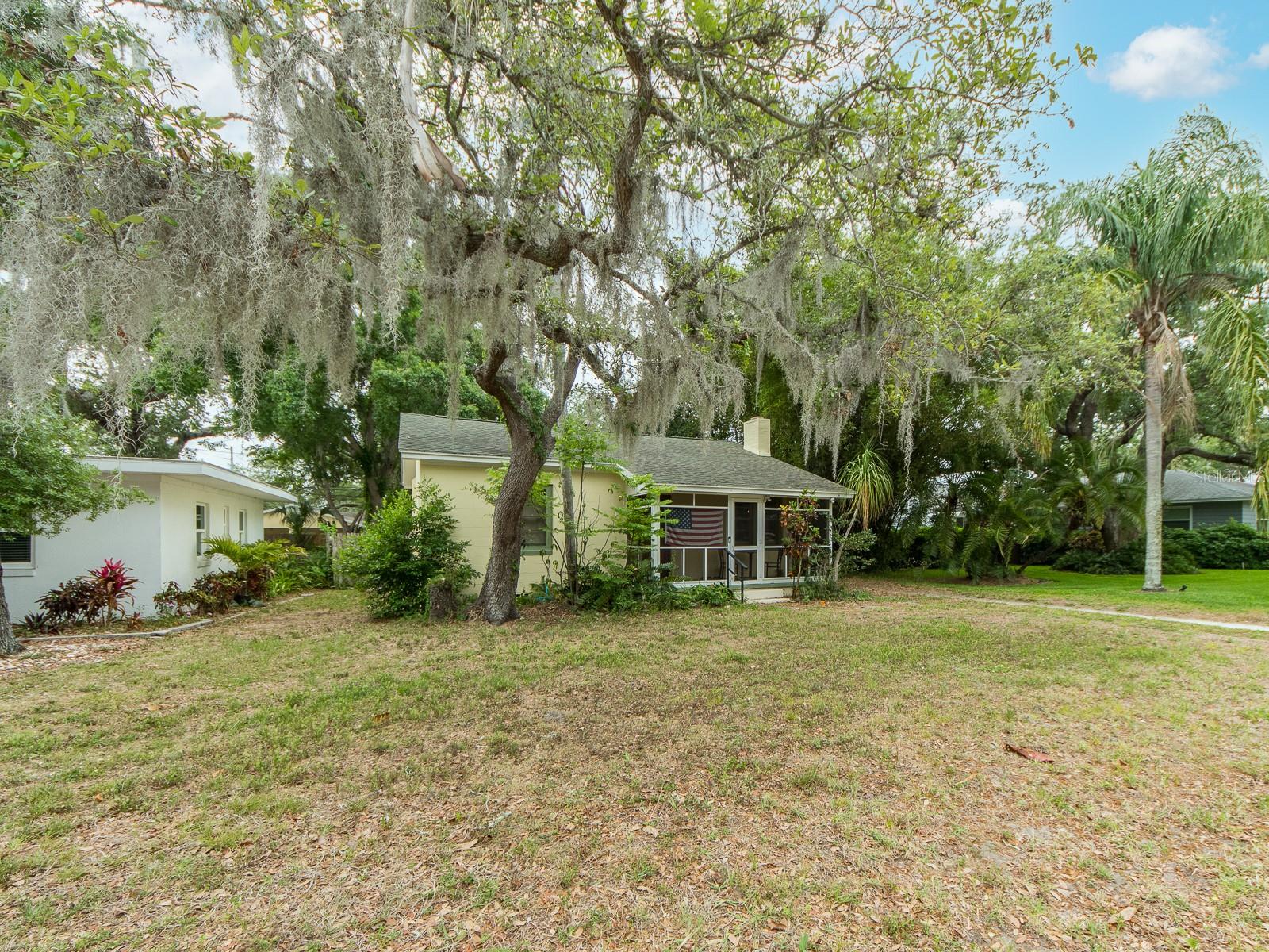1045 MARINE ST, CLEARWATER, FL, 33755