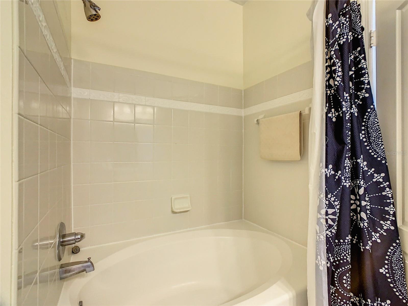 3002 BONFIRE BEACH DR #202, KISSIMMEE, FL, 34746