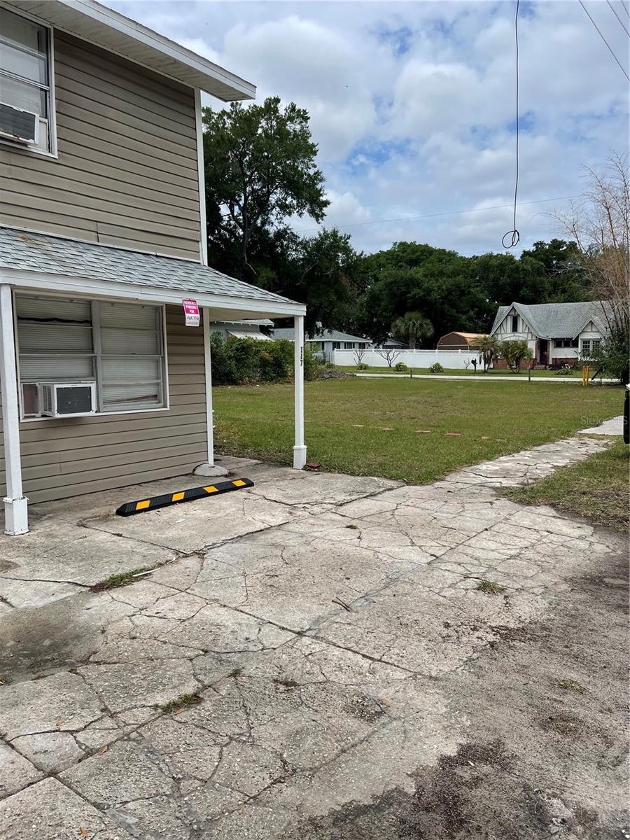 117 5TH ST NE, WINTER HAVEN, FL, 33881