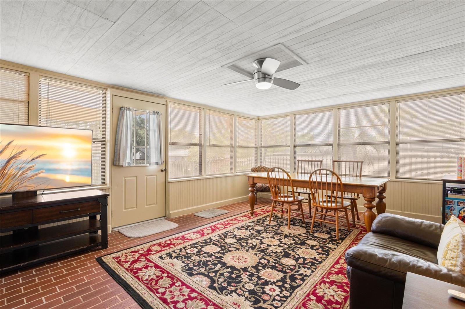 2218 TANGLEWOOD WAY, BRANDON, FL, 33511