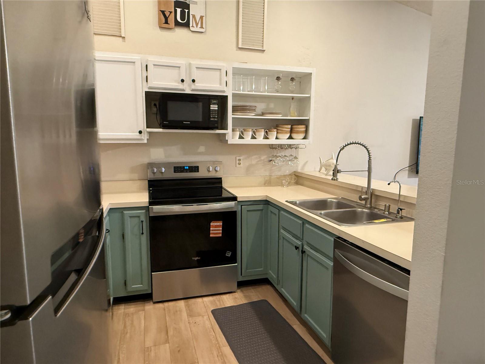 1711 HAMMOCK PINE BLVD #1711, CLEARWATER, FL, 33761