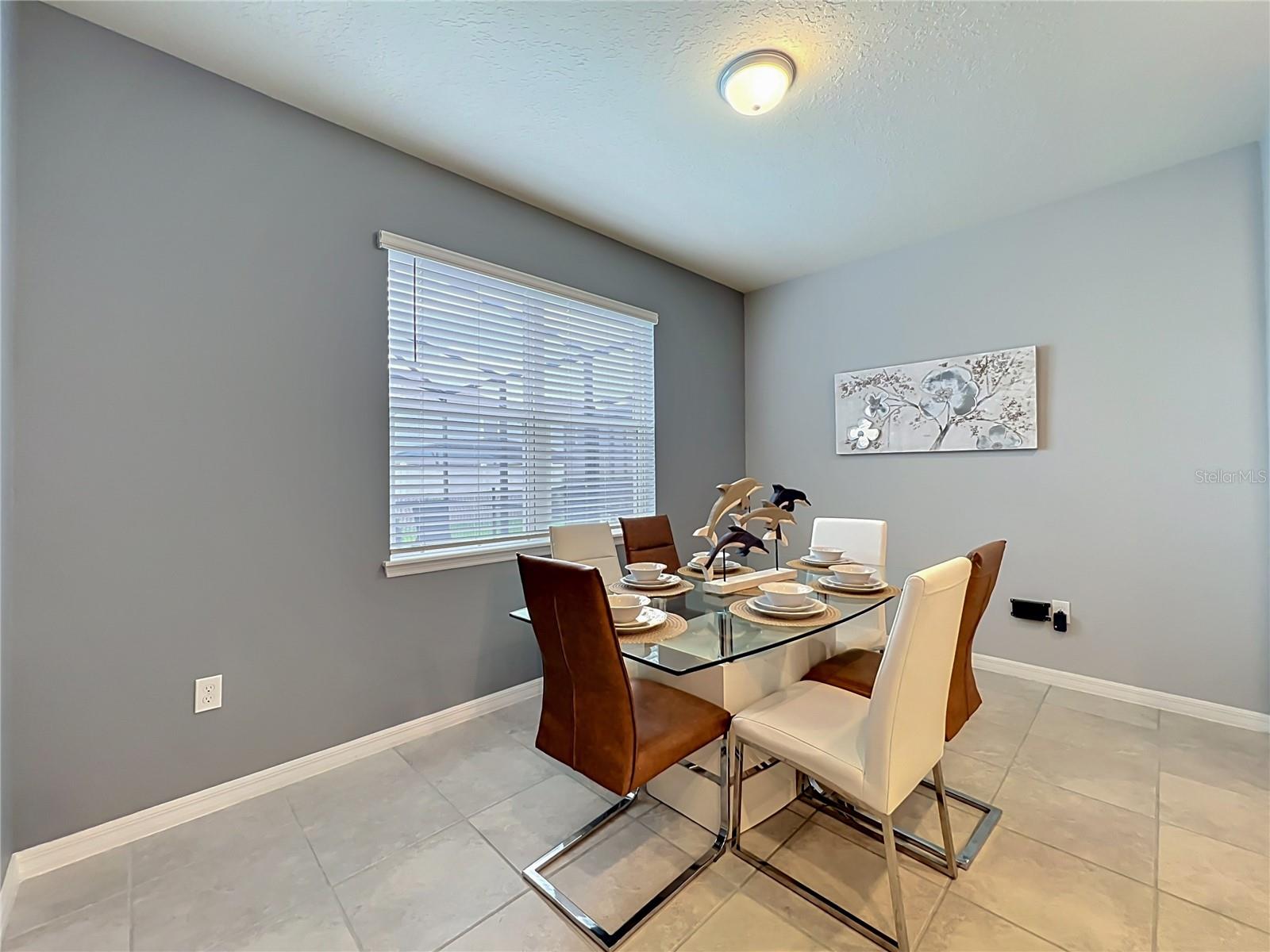 1181 ALOHA BLVD, DAVENPORT, FL, 33897