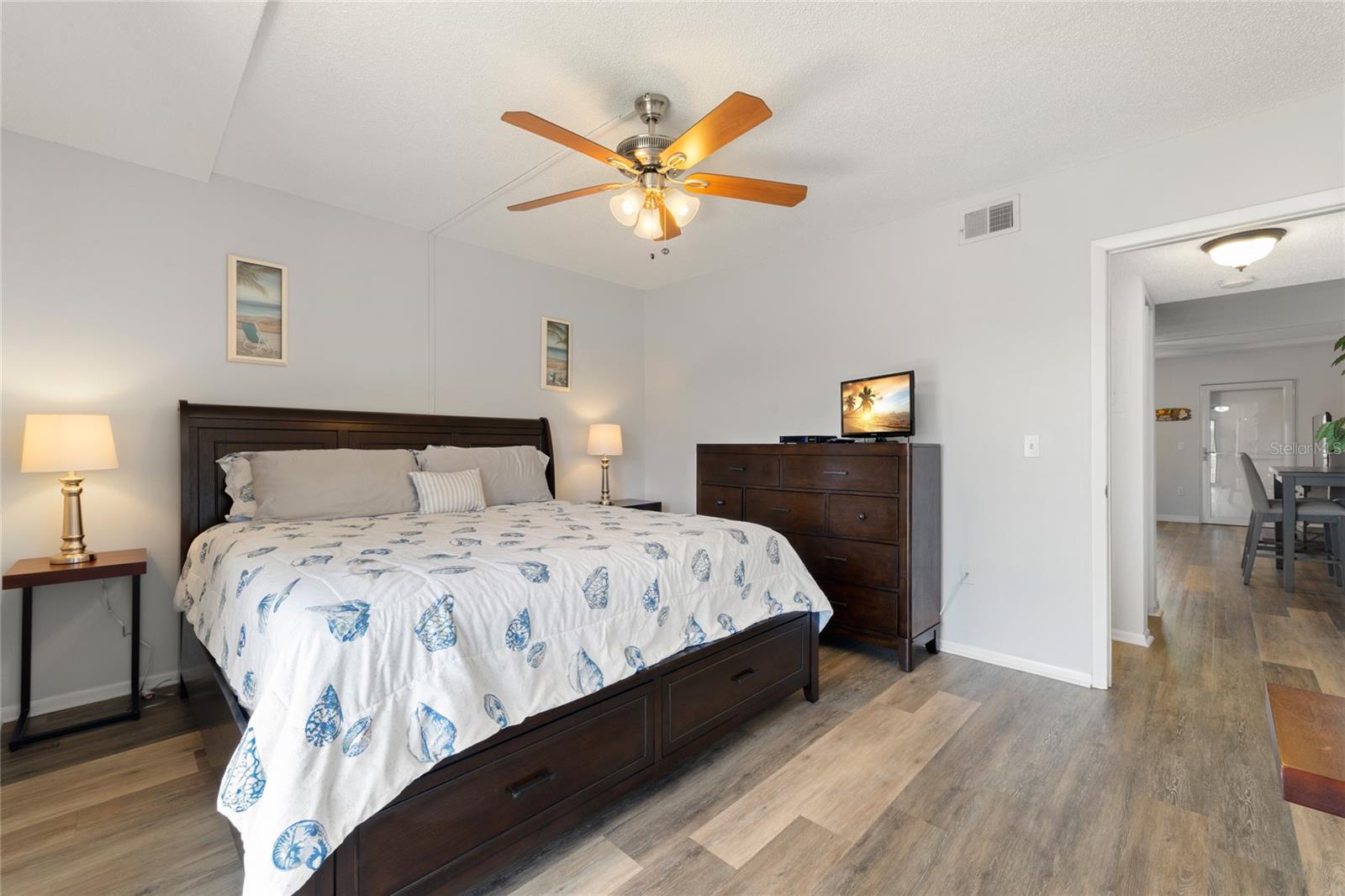9755 HARRELL AVE #102, TREASURE ISLAND, FL, 33706