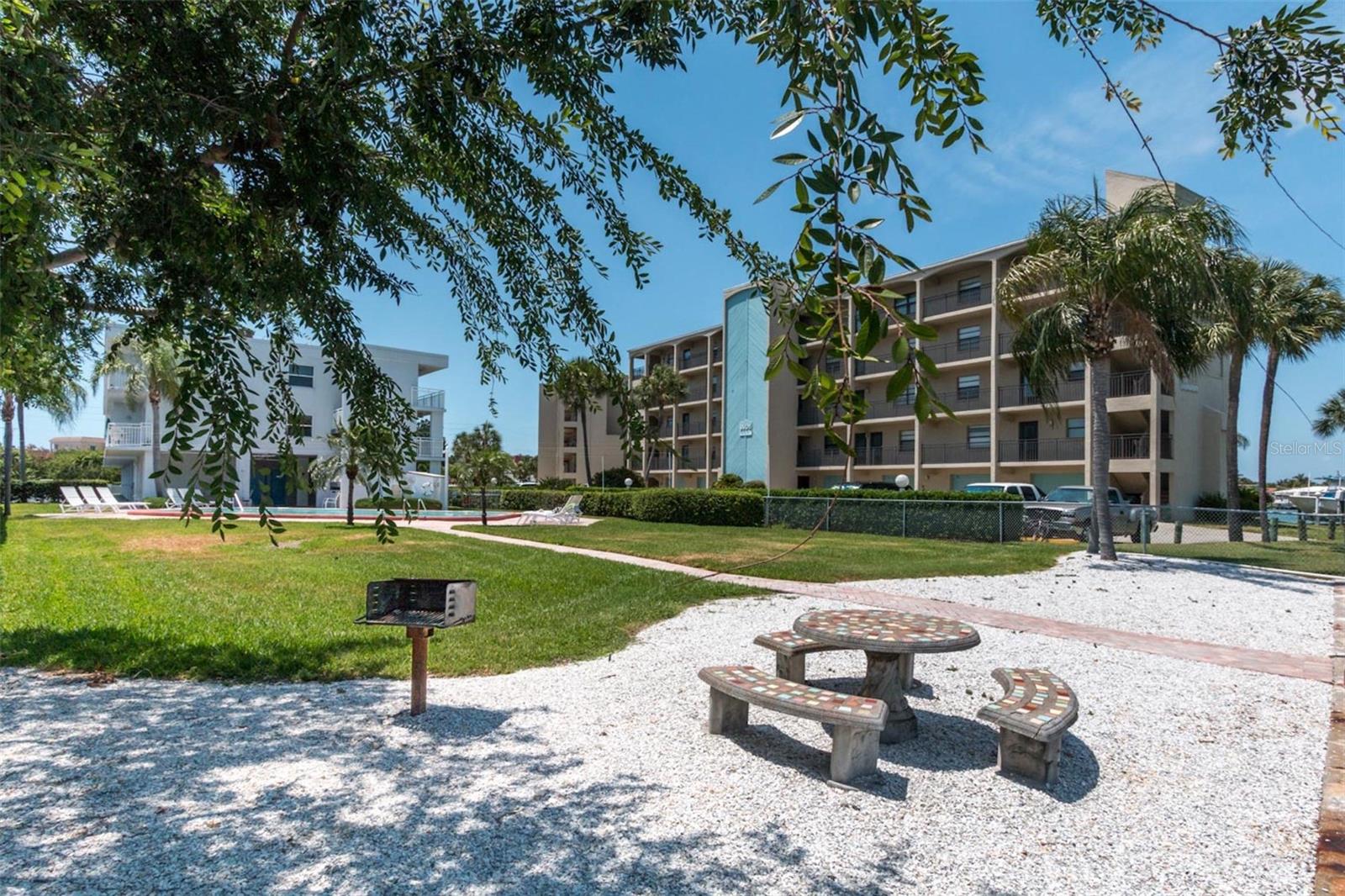9755 HARRELL AVE #102, TREASURE ISLAND, FL, 33706
