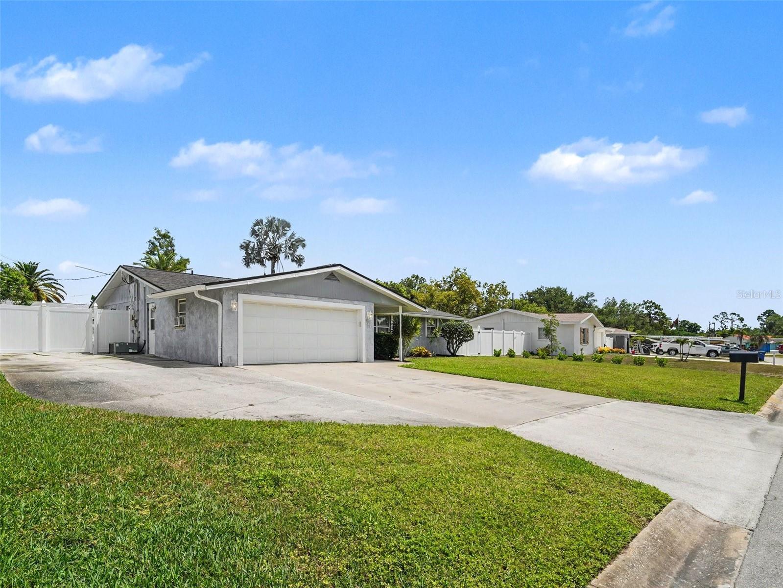 222 MALVERN DR, VENICE, FL, 34293