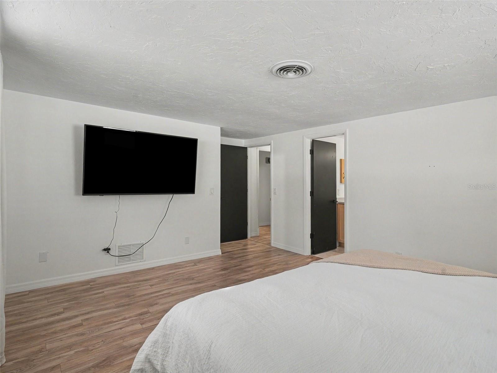 222 MALVERN DR, VENICE, FL, 34293