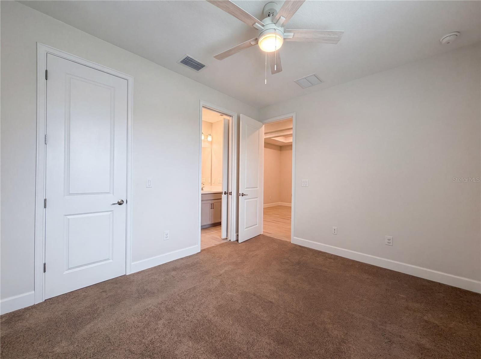 10064 MORNING MIST LN, SARASOTA, FL, 34241