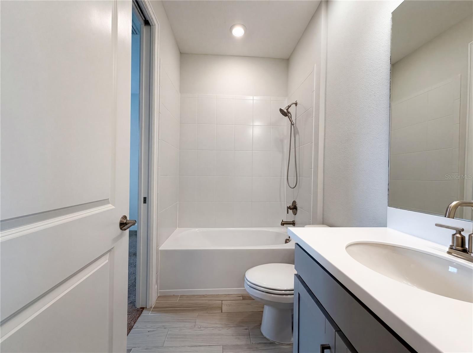 10064 MORNING MIST LN, SARASOTA, FL, 34241