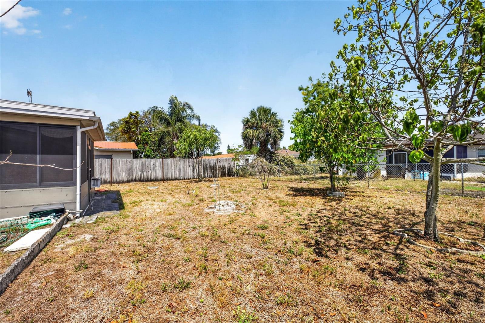 8327 MOULTON DR, PORT RICHEY, FL, 34668