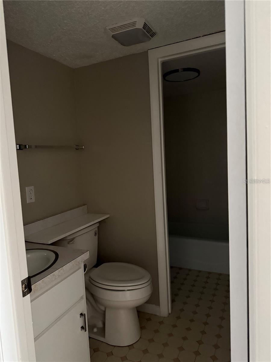 737 MIDWAY DR #A, OCALA, FL, 34472