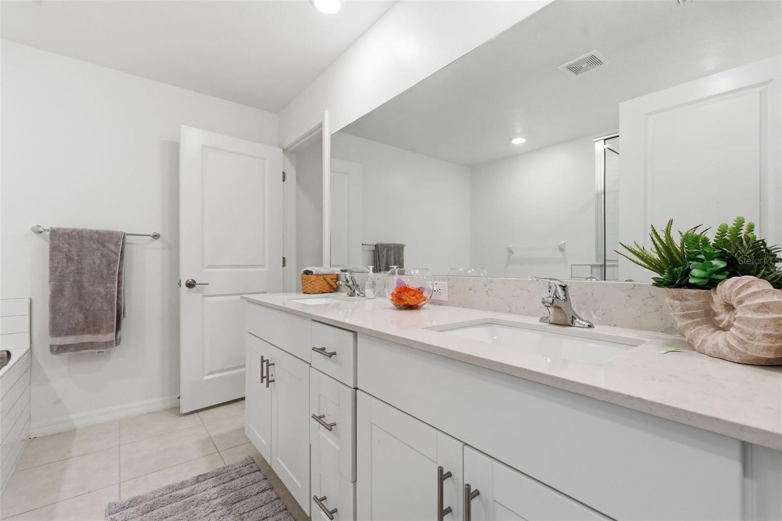 6010 SHINER ST, LAND O LAKES, FL, 34638