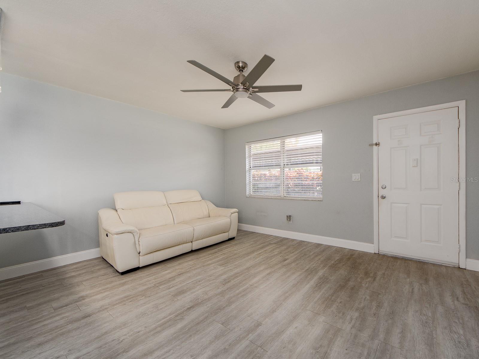 2476 ENTERPRISE RD #1, CLEARWATER, FL, 33763