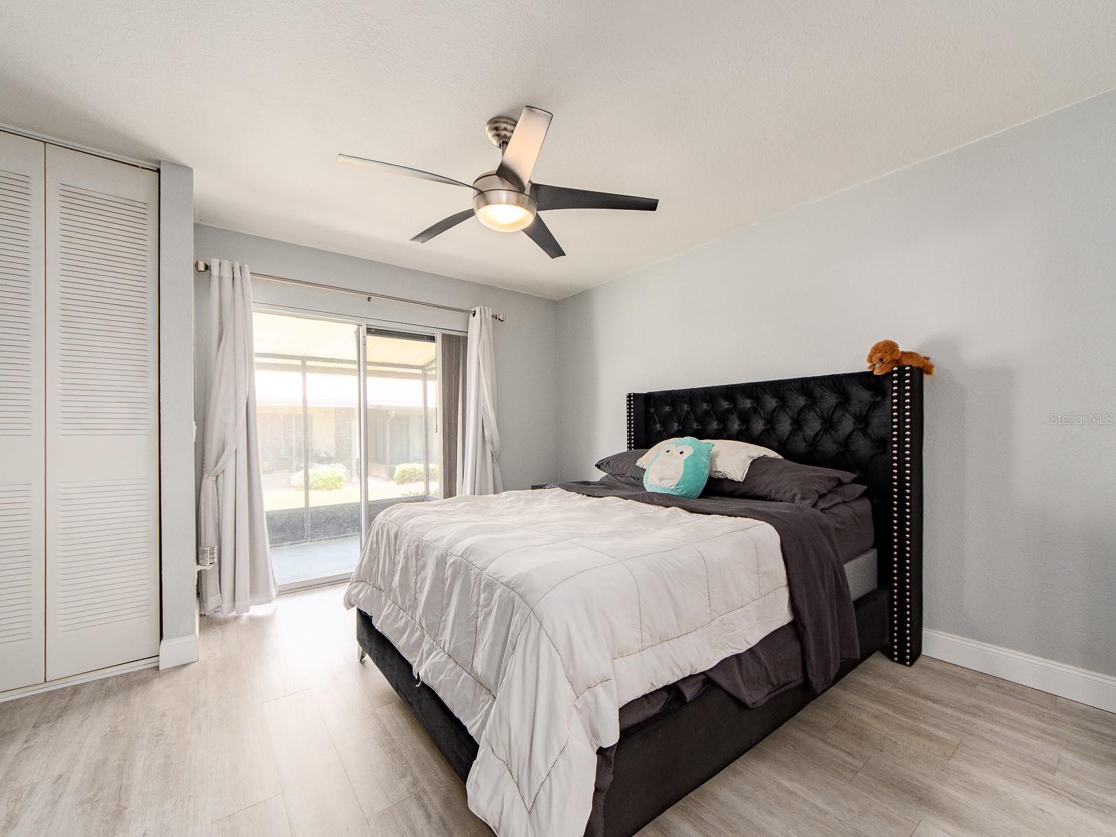 2476 ENTERPRISE RD #1, CLEARWATER, FL, 33763