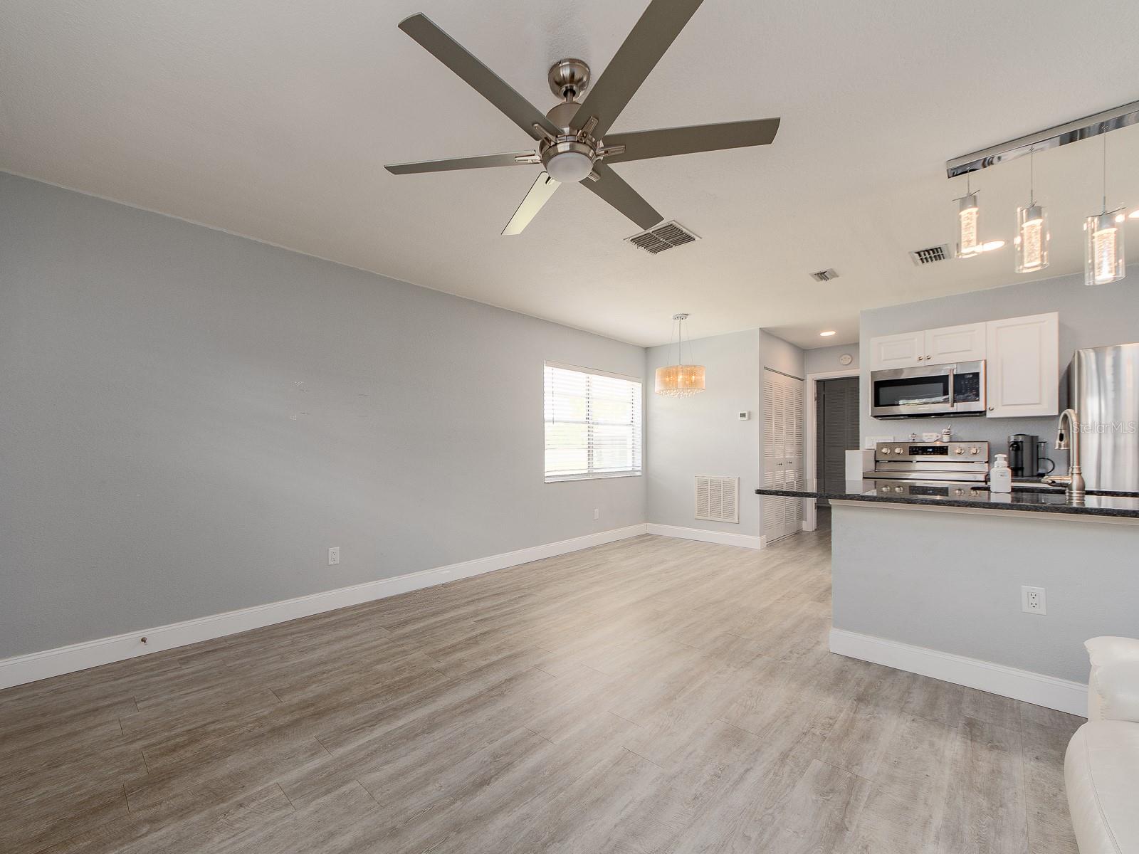 2476 ENTERPRISE RD #1, CLEARWATER, FL, 33763