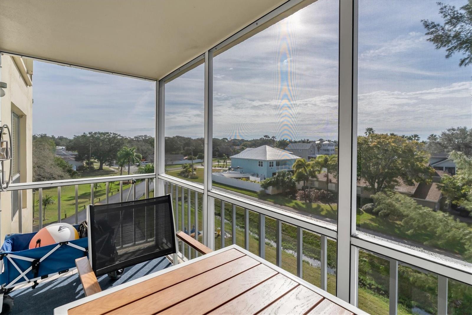 9000 COMMODORE DR #401, SEMINOLE, FL, 33776