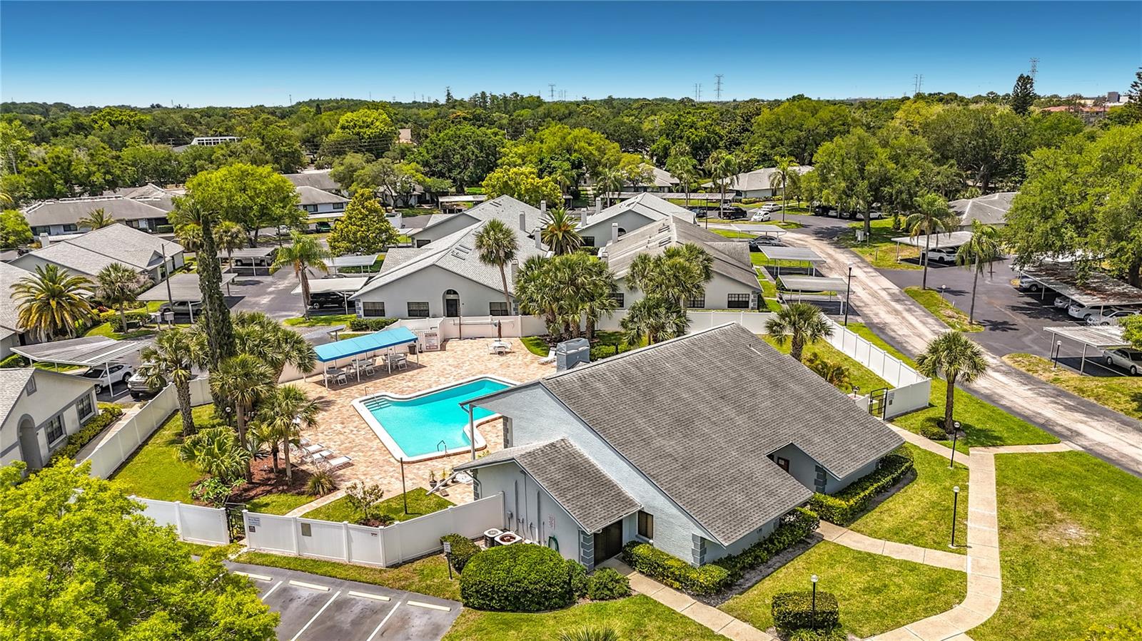 2733 COUNTRYSIDE BLVD #105, CLEARWATER, FL, 33761